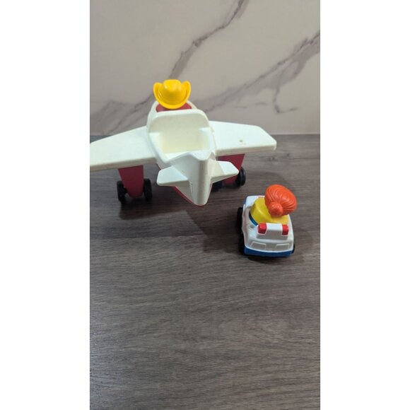 Fisher-Price Little People Vintage Airplane & Car Playset W/ Figures Fun Retro C - Picture 7 of 9